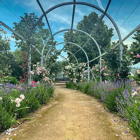 Avec Parking Lägenhet *